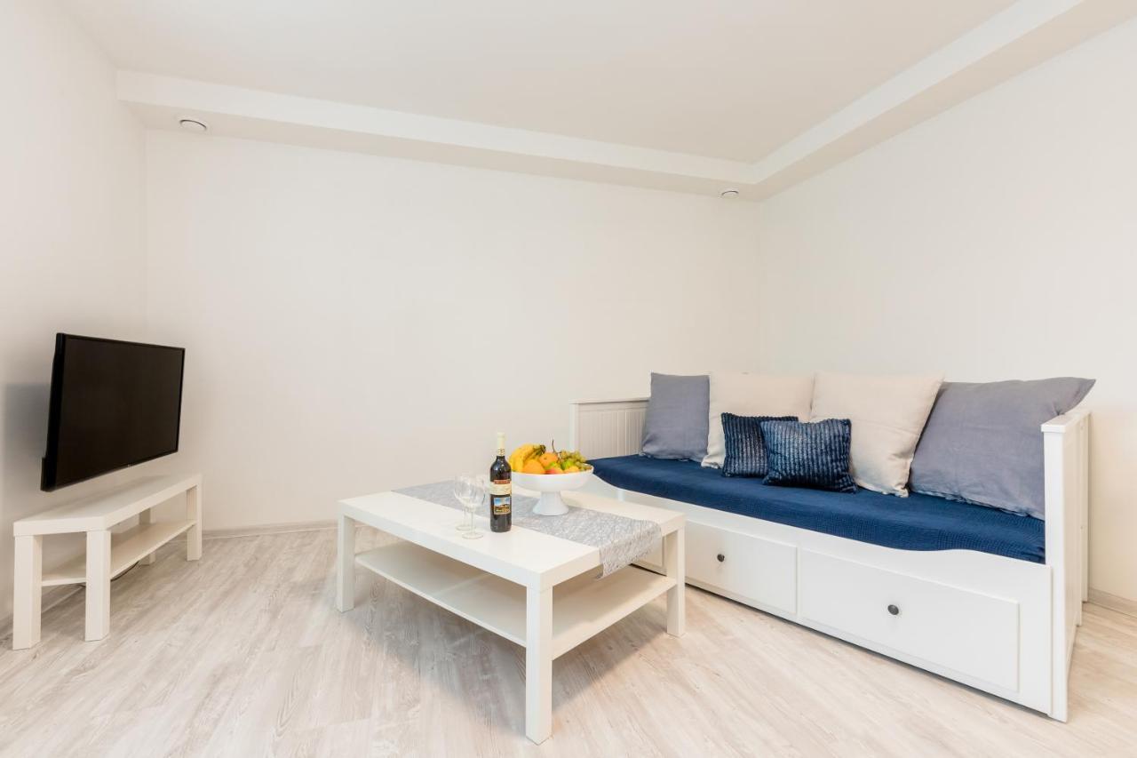 Apartmany Jedovary Trhove Sviny Bagian luar foto